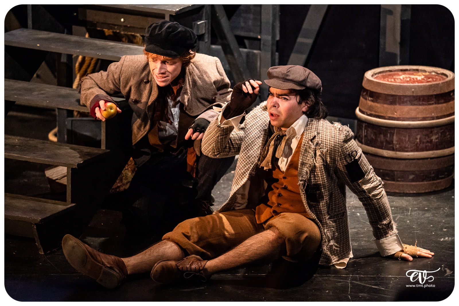 OLIVER TWIST (CIE LA MESNIE H.)